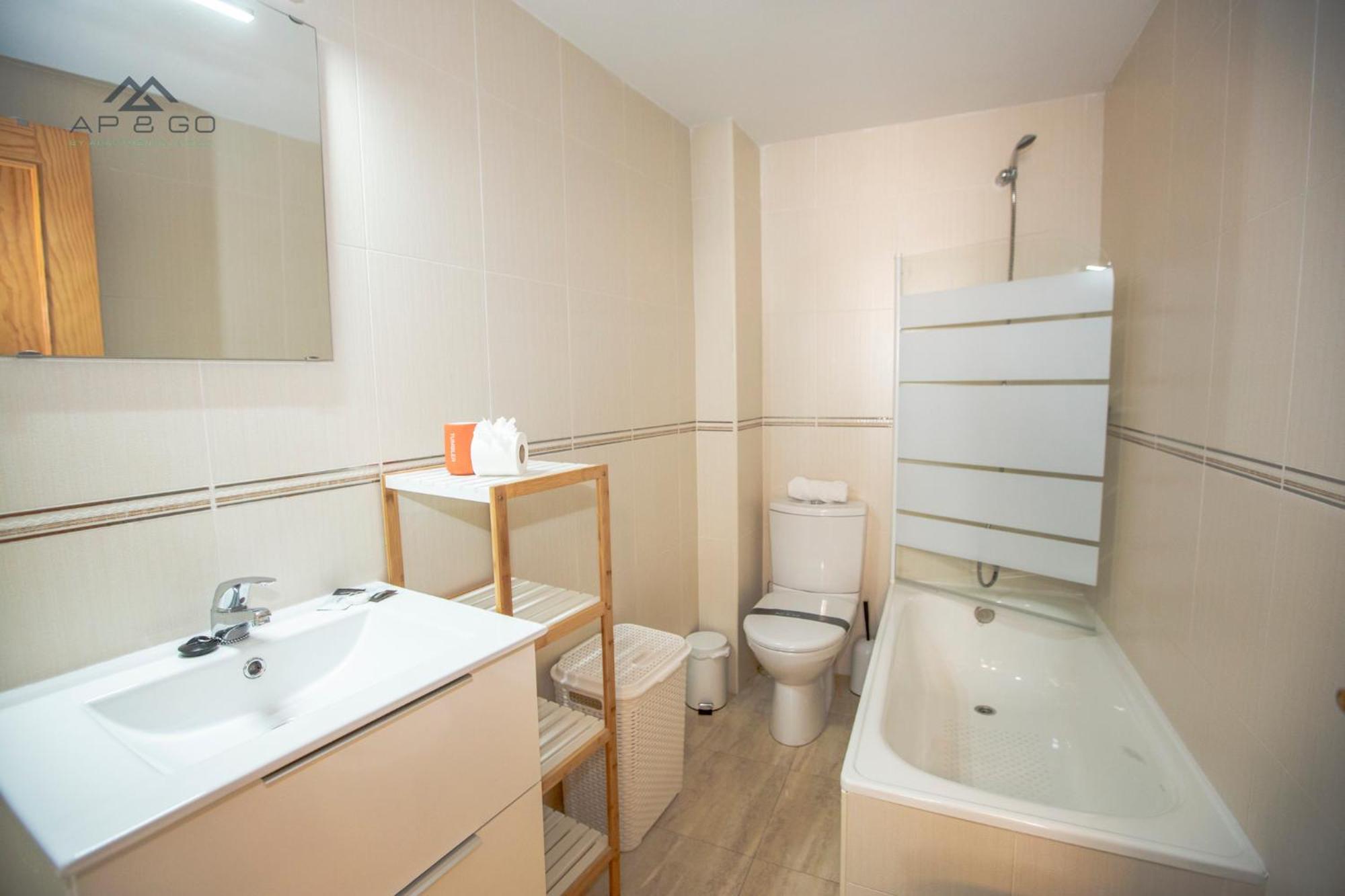 Fuerte Apartment Great Location La Herradura  Eksteriør billede